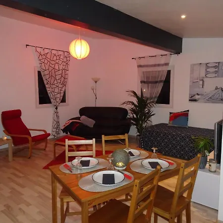 Quarto em Acomodações Particulares Fab *
